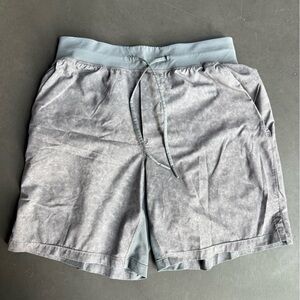 Lululemon Men’s Shorts, Size Medium, 7” Inseam